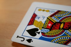 大乐透开奖公告及选号指导（彩民参考）